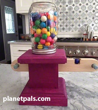 planetpals.com recycle bubble gum machine craft project